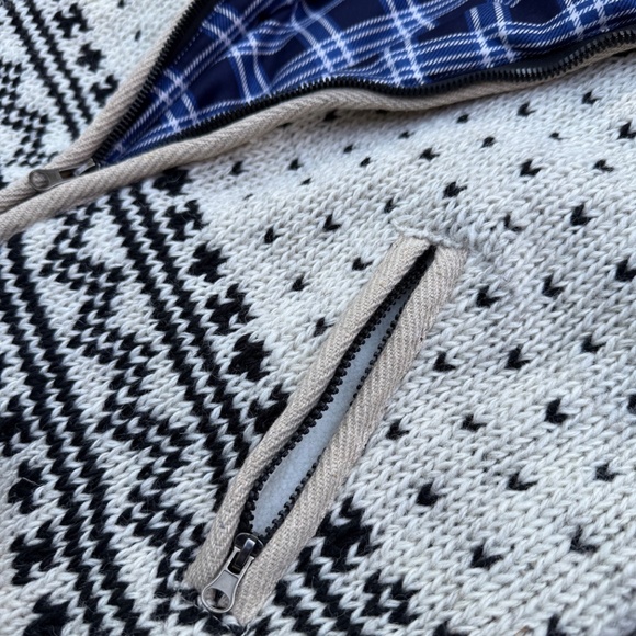 Wool hand knitted Sweater Jacket, Fleece lined, Unisex - Picture 5 of 11